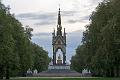 Vorbei am Albert Memorial, denn noch ist es hell und der Plan für Abends braucht Dunkelheit.